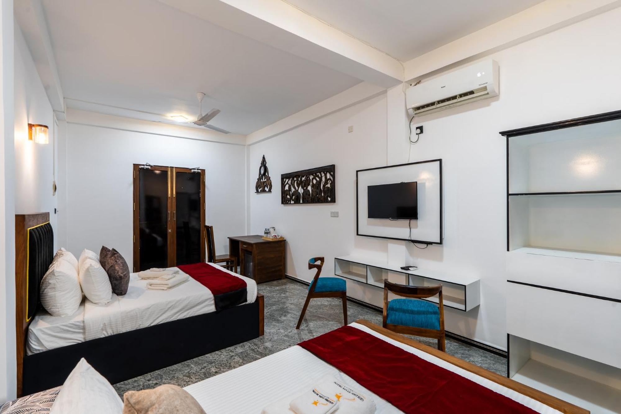 Golden Stars Hotel Дамбулла Экстерьер фото
