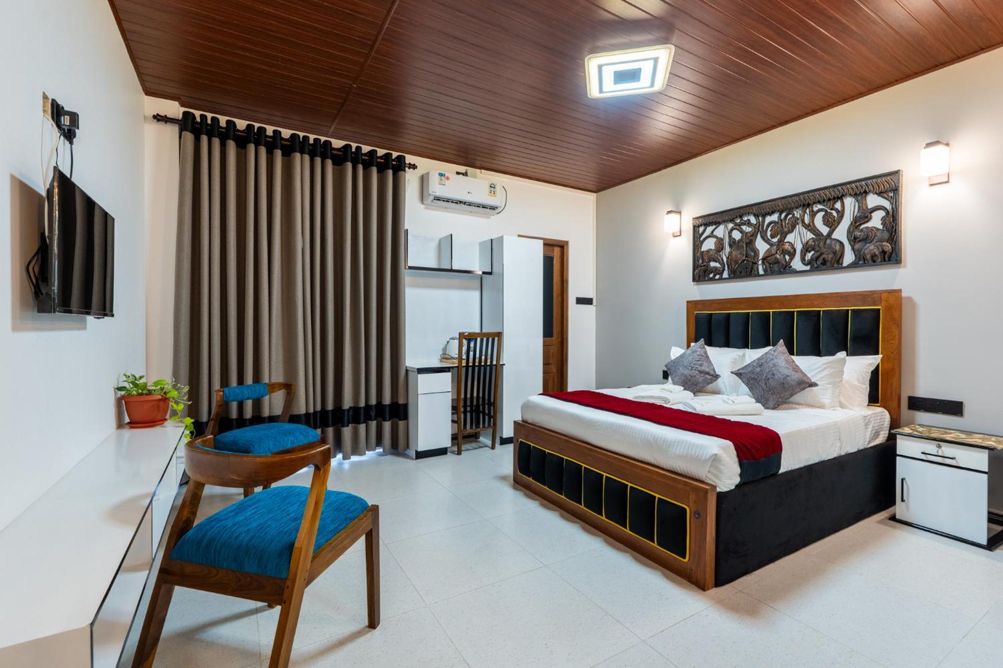 Golden Stars Hotel Дамбулла Экстерьер фото
